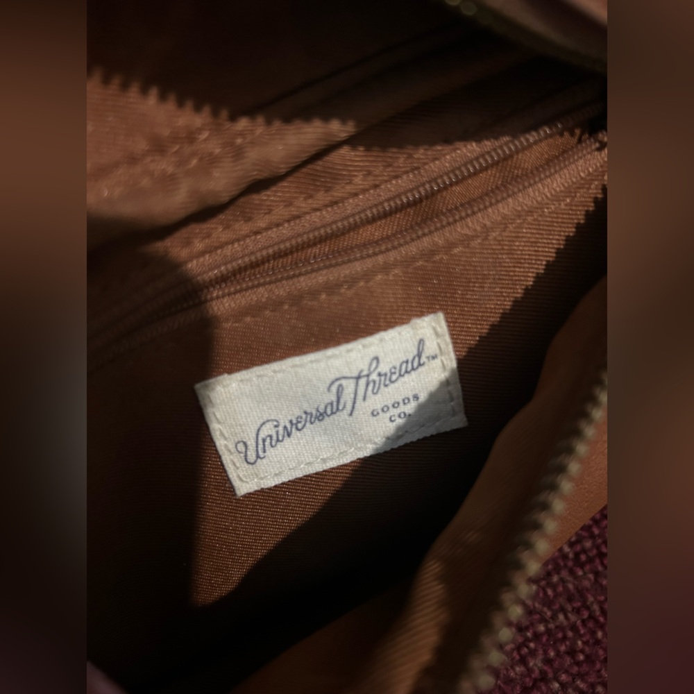 Super cute brown Fanny pack! - Picture 2 of 4